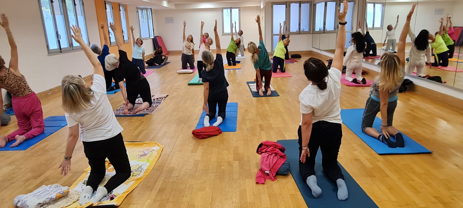 Corso di Yoga Olistico ad Ascoli Piceno: Benessere e Armonia

